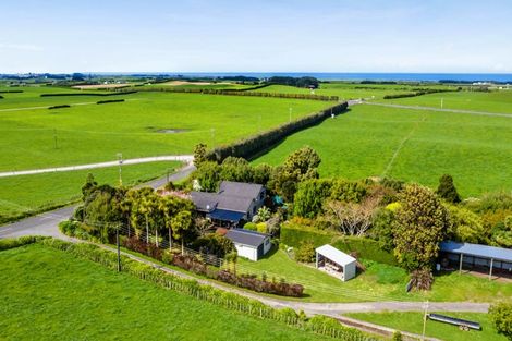 Photo of property in 41 Ball Road, Kakaramea, Patea, 4598