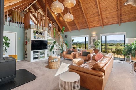 Photo of property in 197 Lees Pakaraka Road, Te Ore Ore, Masterton, 5886