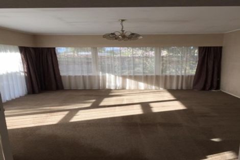 Photo of property in 2 Snowden Place, Opaheke, Papakura, 2113