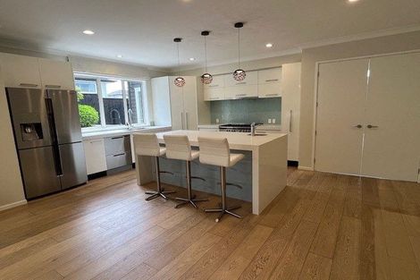 Photo of property in 9 Swindon Close, Mellons Bay, Auckland, 2014