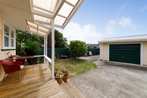 Photo of property in 14 Hartley Place, Awapuni, Palmerston North, 4412