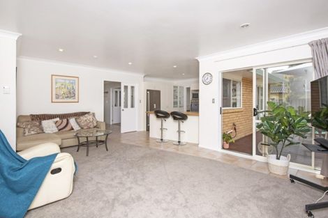 Photo of property in 37 Keppoch Court, Dannemora, Auckland, 2016