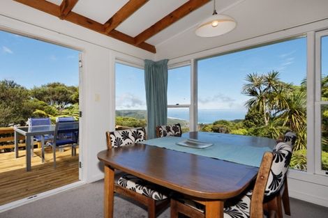 Photo of property in 193 Piha Road, Piha, New Lynn, 0772