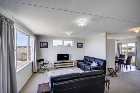 Photo of property in 64 The Esplanade, Westshore, Napier, 4110