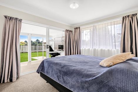 Photo of property in 21 Matipo Place, Edgecumbe, 3120