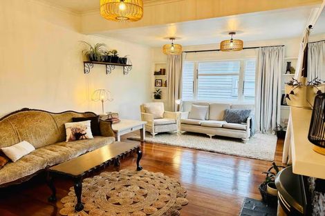 Photo of property in 25 Franklyn Street, Nelson South, Nelson, 7010