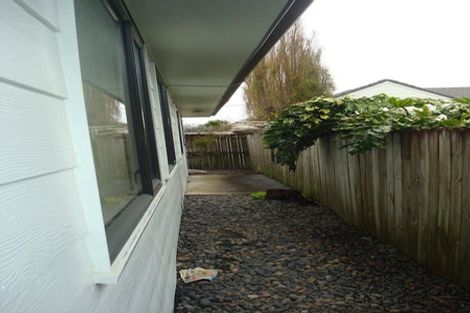 Photo of property in 21 Aberfeldy Avenue, Highland Park, Auckland, 2010