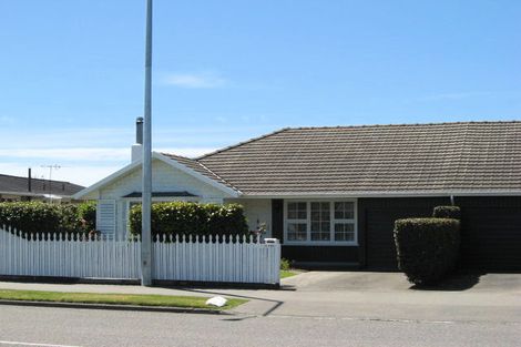 Photo of property in 2/306 Avonhead Road, Avonhead, Christchurch, 8042