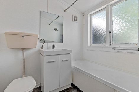 Photo of property in 42 Lawrence Avenue, Te Aroha, 3320