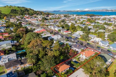 Photo of property in 34 Hastings Parade, Devonport, Auckland, 0624