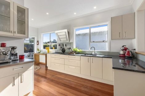 Photo of property in 3 Argentine Avenue, Miramar, Wellington, 6022