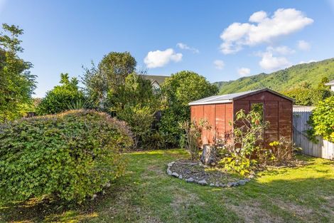 Photo of property in 23a Kapanui Road, Waikanae, 5036