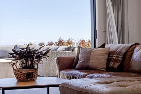 Photo of property in 12 Inanga Place, Ruatapu, 7883