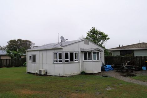 Photo of property in 58 Henley Street, Westport, 7825