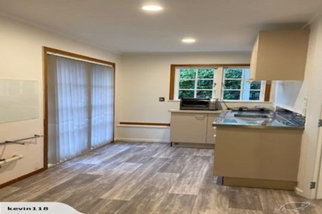 Photo of property in 2/160 Mokoia Road, Chatswood, Auckland, 0626