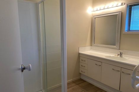 Photo of property in 1/86 Mountbatten Avenue, Hillcrest, Auckland, 0627