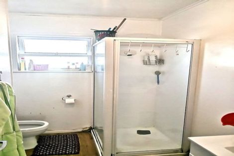 Photo of property in 1/430 Mount Albert Road, Mount Roskill, Auckland, 1041