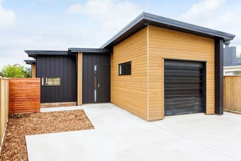 Photo of property in 40a Clifton Terrace, Fitzherbert, Palmerston North, 4410