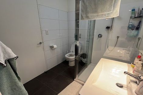 Photo of property in 1/25 Home Street, Mount Victoria, Wellington, 6011