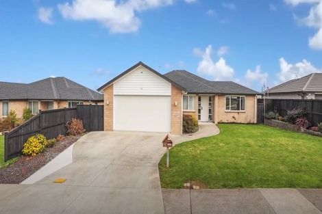 Photo of property in 95 Parkhaven Drive, Rosehill, Papakura, 2113