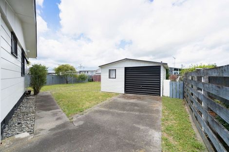 Photo of property in 127 Queen Street West, Levin, 5510