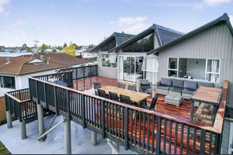 Photo of property in 16 Shelley Jane Place, Dinsdale, Hamilton, 3204