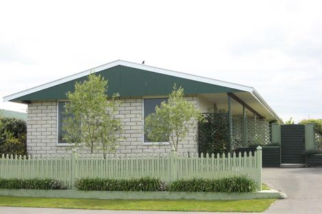 Photo of property in 25 Keldon Avenue, Rangiora, 7400