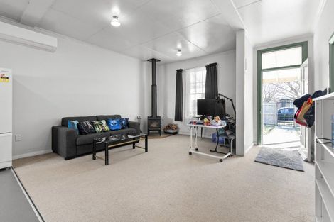 Photo of property in 15 Fairs Road, Milson, Palmerston North, 4414