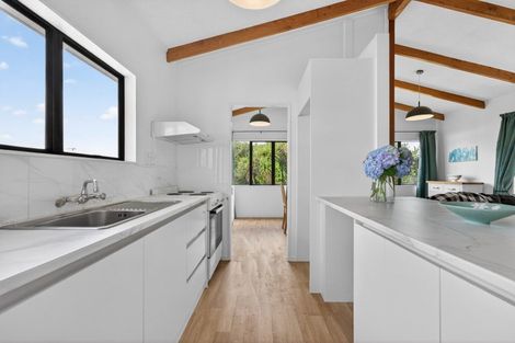 Photo of property in 22 Bay Vista Drive, Red Beach, 0932