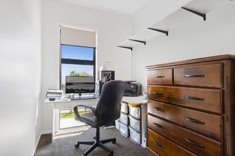 Photo of property in 151 Margaret Drive, Omokoroa, 3114