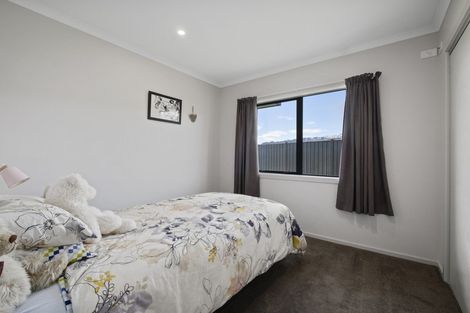 Photo of property in 27 Missy Crescent, Mount Pisa, Cromwell, 9383
