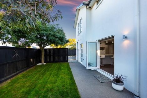 Photo of property in 535 Barbadoes Street, Edgeware, Christchurch, 8013