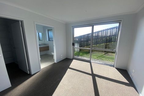 Photo of property in 1 Cascade Way, Omokoroa, 3114
