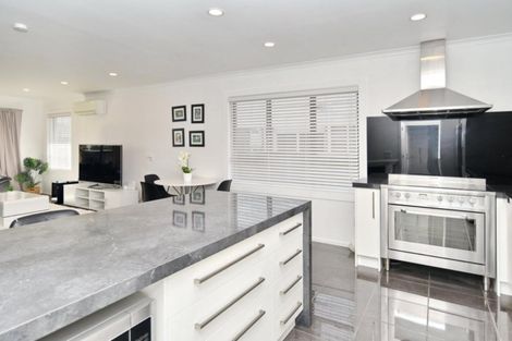 Photo of property in 58 Bentley Street, Russley, Christchurch, 8042