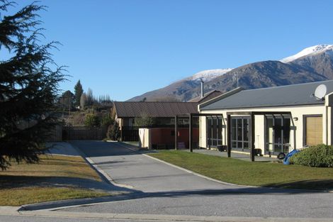 Photo of property in 6 Portree Drive, Lower Shotover, Queenstown, 9371