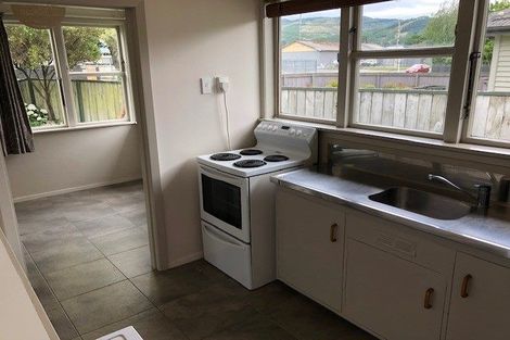 Photo of property in 19 Shakespeare Avenue, Trentham, Upper Hutt, 5018