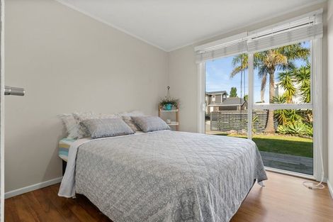 Photo of property in 2 Bernard Street, Papatoetoe, Auckland, 2025