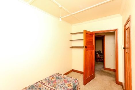 Photo of property in 35 Breakwater Road, Moturoa, New Plymouth, 4310