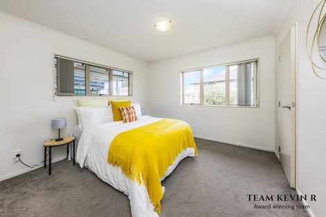Photo of property in 3 Kirikiri Drive, Papakura, 2110