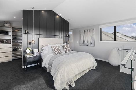 Photo of property in 33 Kikorangi Drive, Wainui, Silverdale, 0992