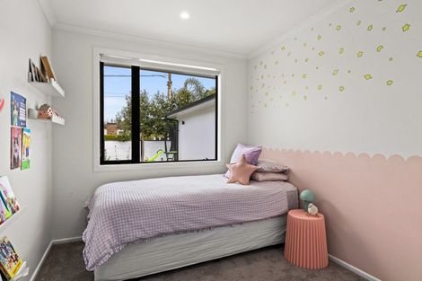 Photo of property in 23 Golding Road, Taradale, Napier, 4112