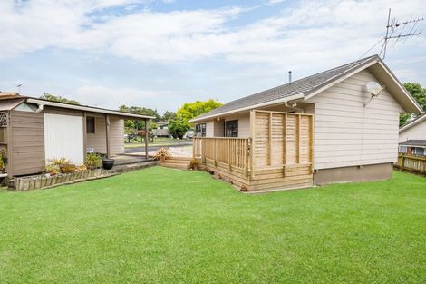 Photo of property in 4 Destino Court, Conifer Grove, Takanini, 2112