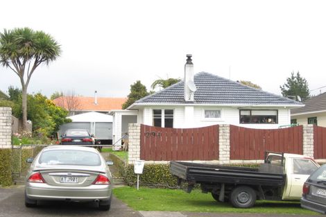 Photo of property in 294 Huatoki Street, Upper Vogeltown, New Plymouth, 4310