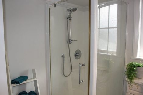 Photo of property in 1/48 Seabrook Avenue, New Lynn, Auckland, 0600