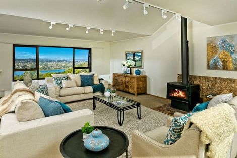 Photo of property in 291 Paremoremo Road, Paremoremo, Auckland, 0632