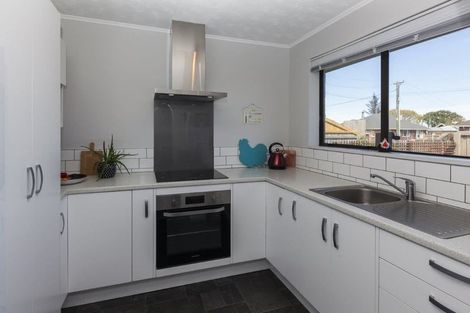 Photo of property in 1/106 Burwood Road, Burwood, Christchurch, 8083