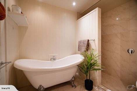 Photo of property in 94 Hargest Crescent, Saint Clair, Dunedin, 9012