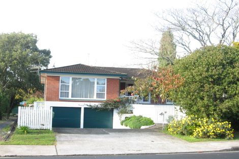 Photo of property in 8 David Avenue, Hillpark, Auckland, 2102