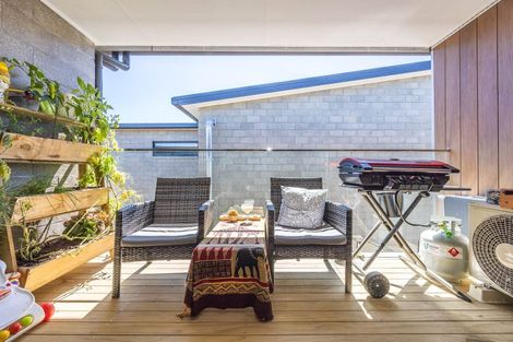 Photo of property in 206/40 East Street, Papakura, 2110