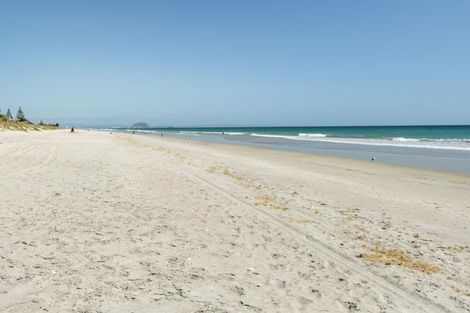 Photo of property in 21/22 Ashley Place, Papamoa Beach, Papamoa, 3118